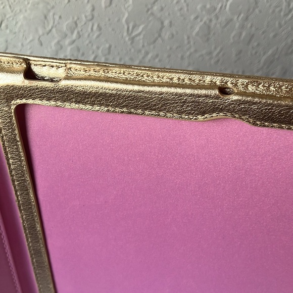 Coach: Brown Signature iPad case/holder with pink inside - Picture 3 of 16